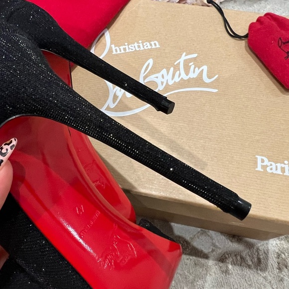 SOLD!!!! Authentic Christian Louboutin black glitter 42 Iriza 100 pumps heels - Picture 12 of 14